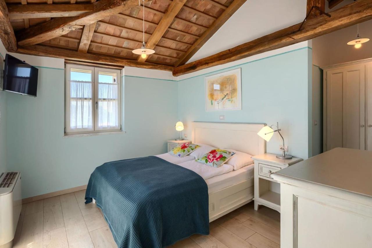 Family Villa Elizabeta With Pool In Umag Cepljani Exterior foto